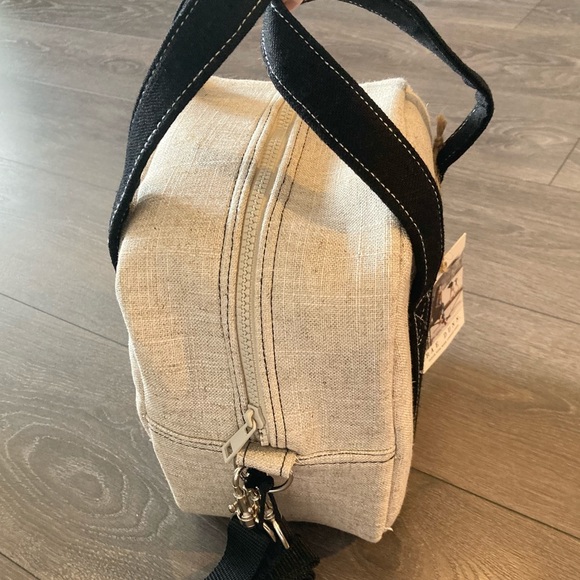 Rae Dunn “Enjoy” Insulated Lunch Tote Bag - Picture 3 of 4